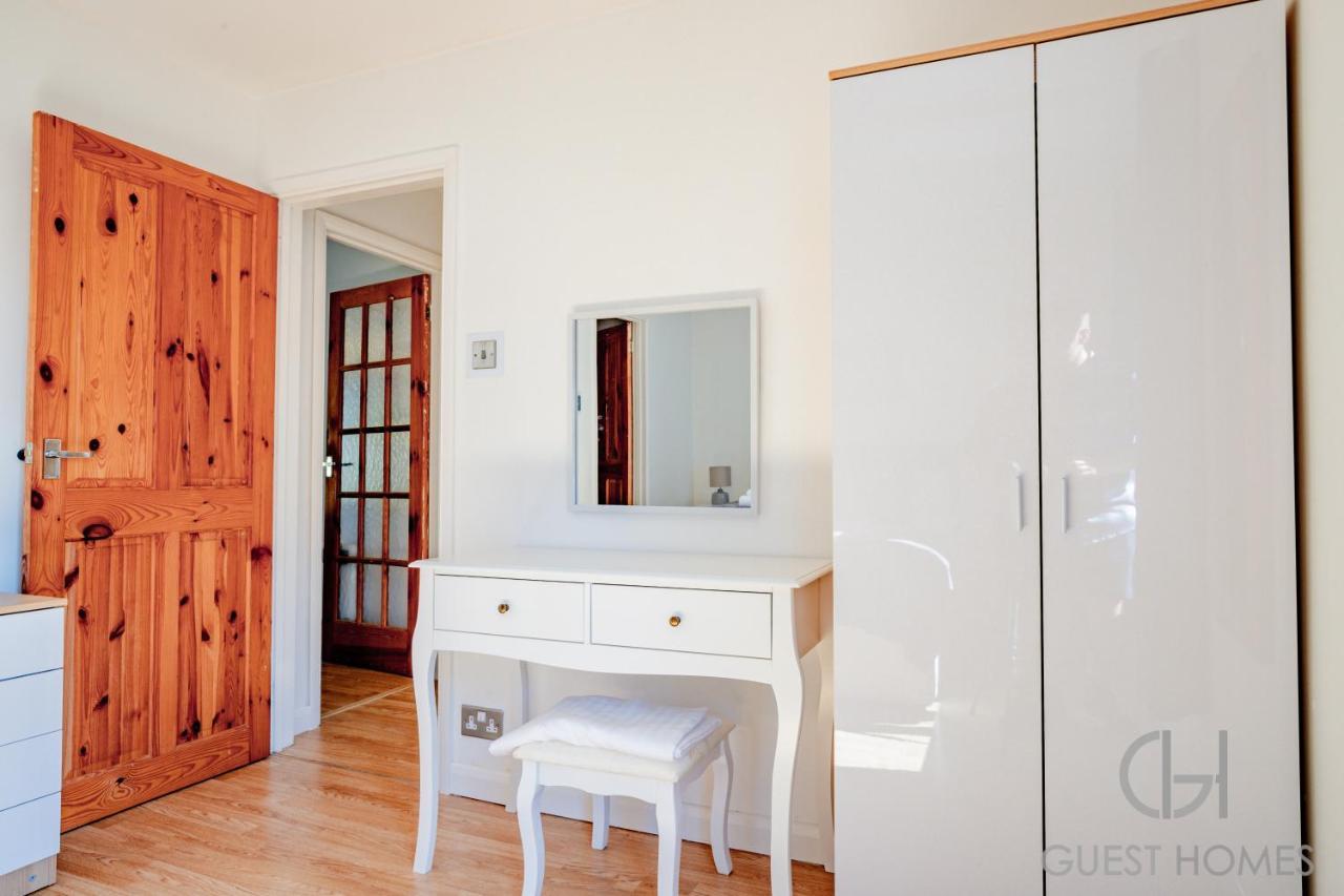 Royal Court, Beautiful Apartment Central Worcester Esterno foto